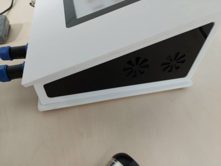 Zdjęcie przedmiotu: Medika RFrax Lift face lifting device