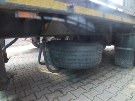 Zdjęcie przedmiotu: Przyczepa z osiami centralnymi KONAR JG6