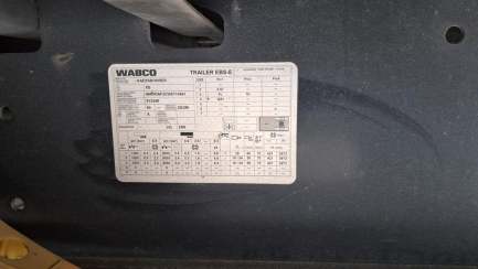 Zdjęcie przedmiotu: KASSBOHRER MEGA 39.0t Dropside