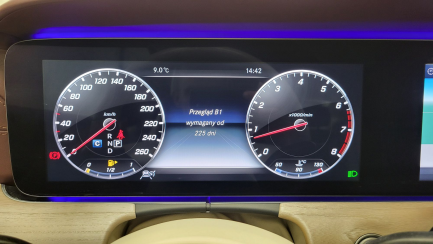 Zdjęcie przedmiotu: Mercedes-Benz E 450 Coupe 4-Matic 9G-TRONIC