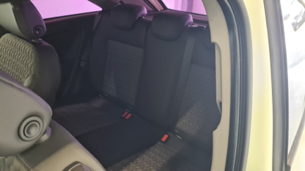 Zdjęcie przedmiotu: Opel Corsa Długotrwały post&oacute;j