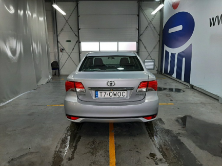 Zdjęcie przedmiotu: Toyota Avensis 2.0 D-4D Active