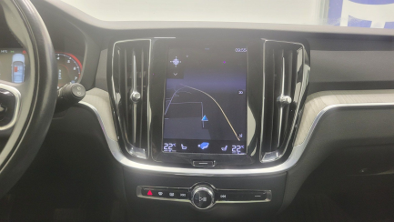 Zdjęcie przedmiotu: Volvo V60 B4 B Inscription aut