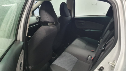 Zdjęcie przedmiotu: Toyota Yaris Hatchback 1.0 Premium