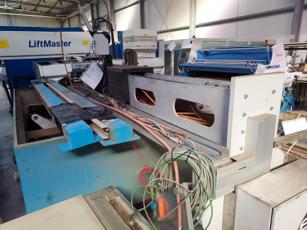 Zdjęcie przedmiotu: Waterjet cutting machine FINJET H 3020