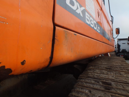 Zdjęcie przedmiotu: Koparka gąsiennicowa DOSSAN DX 530 LC-3