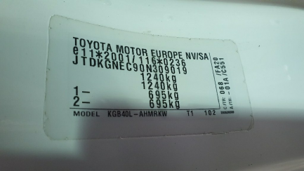 Zdjęcie przedmiotu: Toyota Aygo 1.0 VVT-i X EU6
