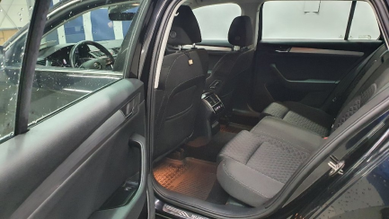 Zdjęcie przedmiotu: Skoda Superb III Combi 2.0 TDI 4x4 Style DSG