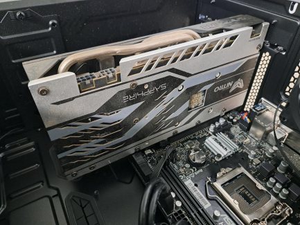 Zdjęcie przedmiotu: ASUS Desktop Computer