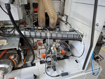 Zdjęcie przedmiotu: Односторонній крайкооблицювальний верстат BIESSE STREAM A 5.5 SMART