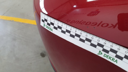 Zdjęcie przedmiotu: Toyota C-HR 1.8 Hybrid Selection