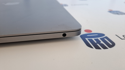 Zdjęcie przedmiotu: Notebook / Laptop Apple MacBook Pro 13'' chip M2, 8-core CPU, 10-core GPU, 256 GB SSD (gwiezdna szarość), kod prod. MNEH3ZE/A