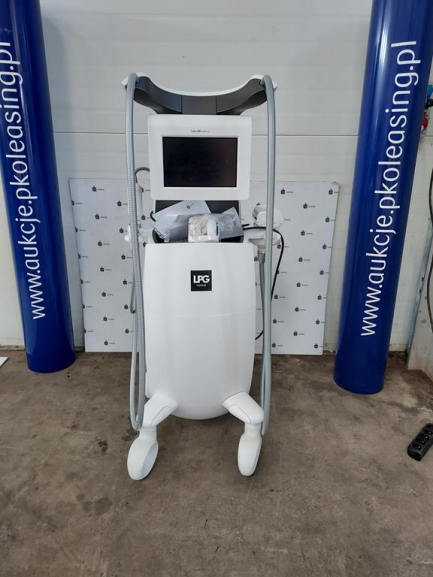 Zdjęcie przedmiotu: A medical device for the regeneration and stimulation of skin tissues with LPG CELLU M6 ALLIANCE