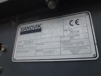Zdjęcie przedmiotu: SANDVIK QJ341 self-propelled jaw crusher
