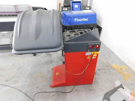 Zdjęcie przedmiotu: Werther International SpA WB277 wheel balancer