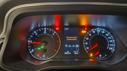 Zdjęcie przedmiotu: RENAULT/CARPOL Trafic Combi 2.0 dCi L2 Equilibre E6d 3.1t