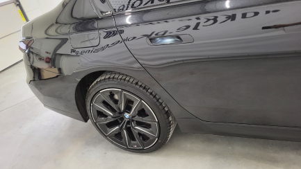 Zdjęcie przedmiotu: BMW 740d xDrive mHEV M Sport sport