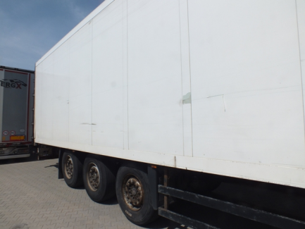 Zdjęcie przedmiotu: SCHMITZ CARGOBULL SK0 24 / L-13.4FP80 / 60 isothermal semi-trailer