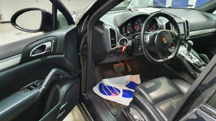Zdjęcie przedmiotu: Porsche Cayenne II DIESEL