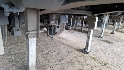 Zdjęcie przedmiotu: WIELTON NW-3 Wywrotka stalowa