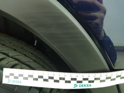 Zdjęcie przedmiotu: Lexus RX200T