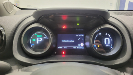 Zdjęcie przedmiotu: Toyota Yaris Hybrid 1.5 Comfort