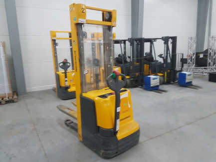 Zdjęcie przedmiotu: W&oacute;zek widłowy Jungheirich EJC214 115 535 DZ 