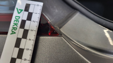 Zdjęcie przedmiotu: Mercedes-benz C 180 9G-TRONIC Coupe