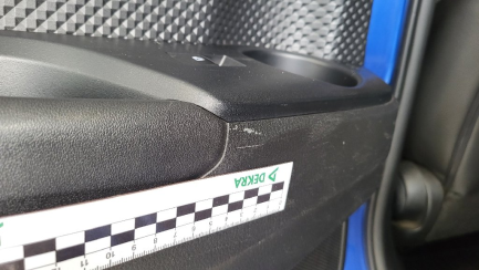 Zdjęcie przedmiotu: Toyota C-HR 1.8 Hybrid Selection