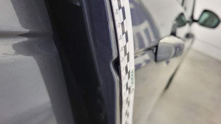 Zdjęcie przedmiotu: LAND ROVER Discovery Sport 2.0 TD4 HSE aut