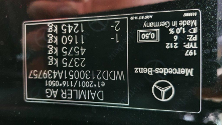 Zdjęcie przedmiotu: Mercedes-benz E220 d 4-Matic 9G-TRONIC