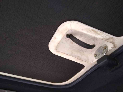 Zdjęcie przedmiotu: AUKCJA PAKIETOWA Ciągnik rolniczy Belarus 1221.2 + Przyczepa zrywkowa Palms 12D/700