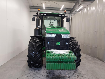 Zdjęcie przedmiotu: Сільськогосподарський трактор JOHN DEERE 8320R