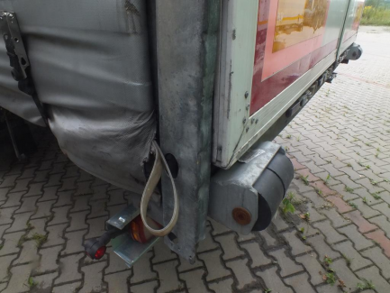 Zdjęcie przedmiotu: FLIEGL SDS 380 Curtain trailer