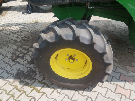 Zdjęcie przedmiotu: Kombajn Zbożowy John Deere W 330 Z HEDEREM I STOŁEM DO RZEPAKU