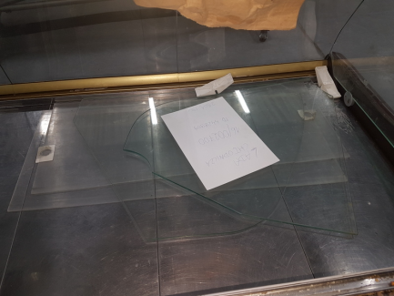 Zdjęcie przedmiotu: Lady chłodnicze z krajalnicą do wędlin i ser&oacute;w