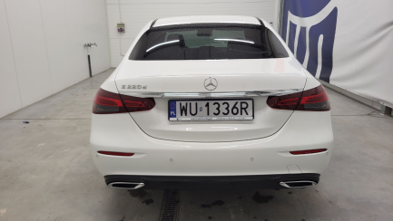 Zdjęcie przedmiotu: Mercedes-Benz E 220 d