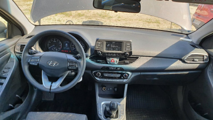 Zdjęcie przedmiotu: HYUNDAI i30 17-,  1.4 Classic +