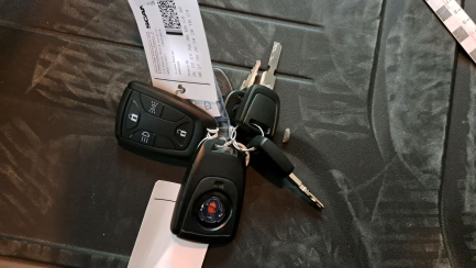Zdjęcie przedmiotu: SCANIA R460 Super E6 18.0t 4x2 NA Highline