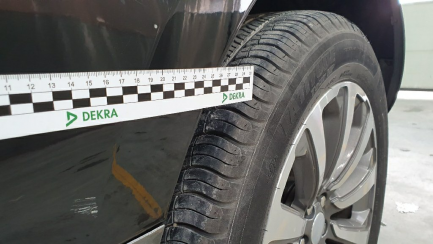 Zdjęcie przedmiotu: RANGE ROVER VELAR 2.0 Si4 R-Dynamic HSE