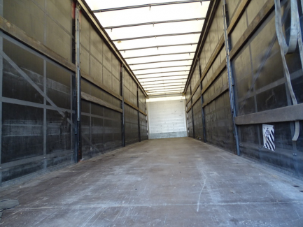 Zdjęcie przedmiotu: SCHMITZ SCB * S3T SCS 24 / L-13.62 E B curtain semi-trailer