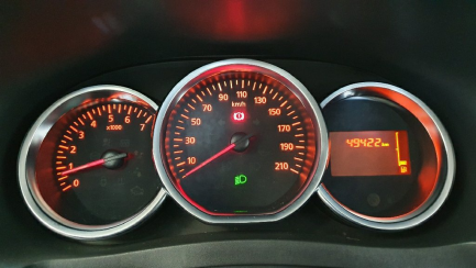 Zdjęcie przedmiotu: Dacia Lodgy 1.6 SCe Laureate S&S