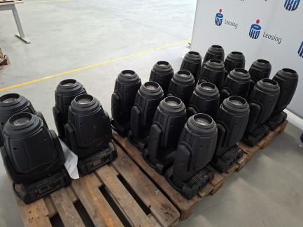 Zdjęcie przedmiotu: Ruchoma głowica oświetleniowa ROBE POINTE MS 280 – 20 szt.