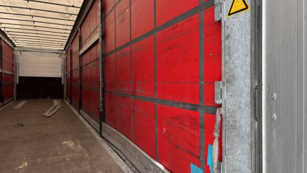 Zdjęcie przedmiotu: SCHMITZ SCS 24 35.0t Skrzyniowa