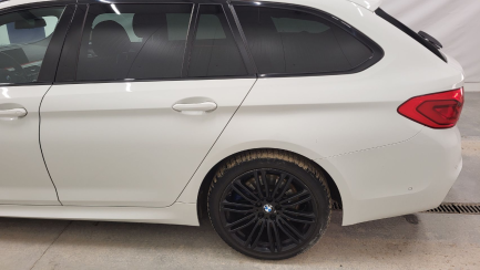 Zdjęcie przedmiotu: BMW 530i xDrive GPF M Sport sport-aut