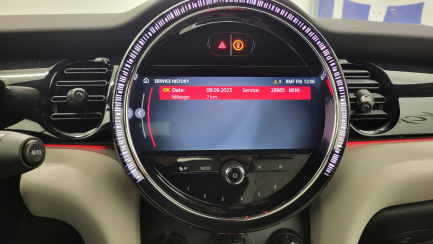 Zdjęcie przedmiotu: Mini Cooper S Classic Trim sport-aut