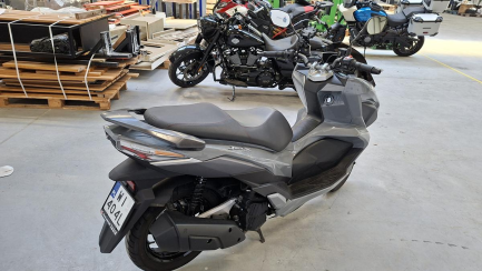 Zdjęcie przedmiotu: SKUTER SYM Jet X 125