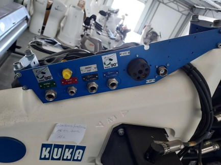 Zdjęcie przedmiotu: Robot spawalniczy KUKA KT/140/E-FC