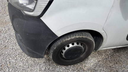 Zdjęcie przedmiotu: RENAULT/CARPOL MASTER FWD 2.3 dCi E6 3.5t L3H1 Extra S&S+E