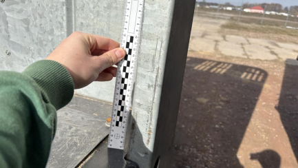 Zdjęcie przedmiotu: ZASŁAW D-651A